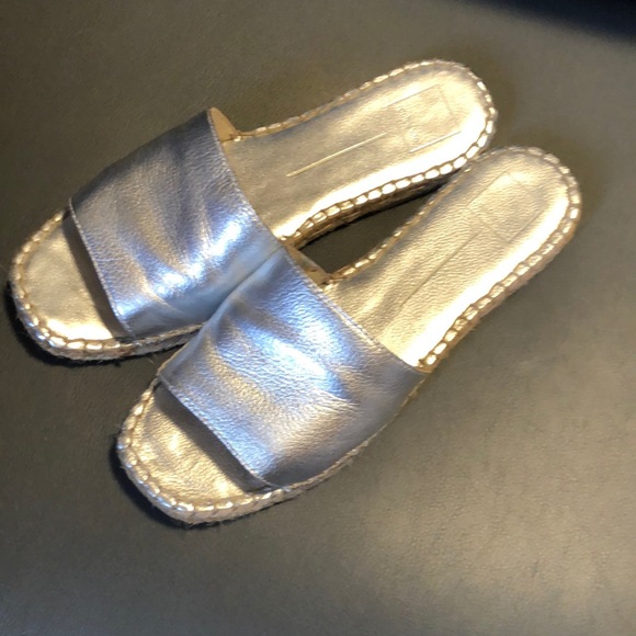 Dolce Vita Shoes - Silver leather flat